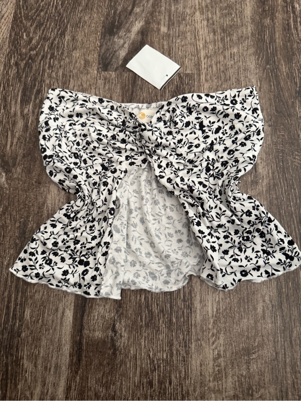 Ocean Drive Black & White Floral Knot-Front Crop Top